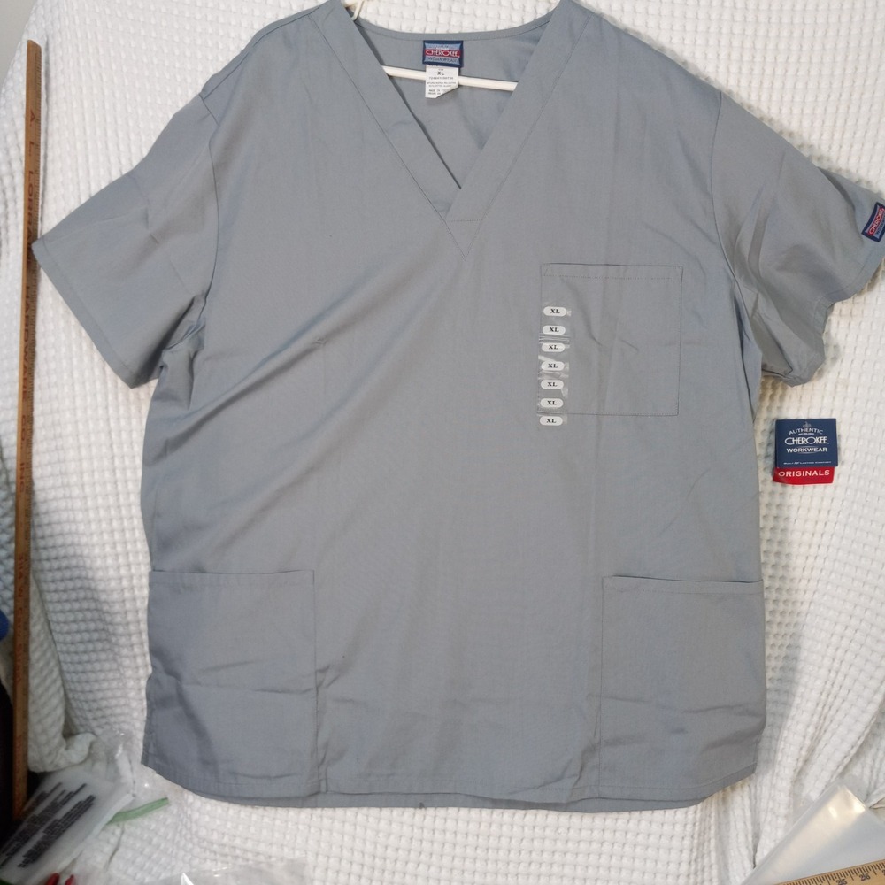 Cherokee Gray V-Neck Short Sleeve Medical Scrub Top Unisex XL 3 Pockets NWT
